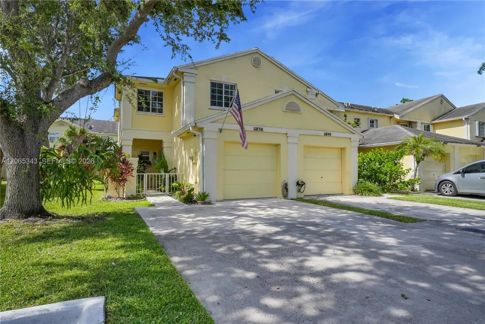 11838 SW 99th St #11838 Miami, FL 33186
