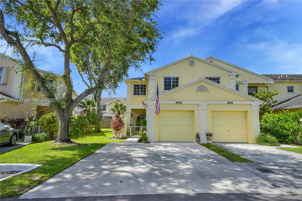 11838 SW 99th St #11838 Miami, FL 33186