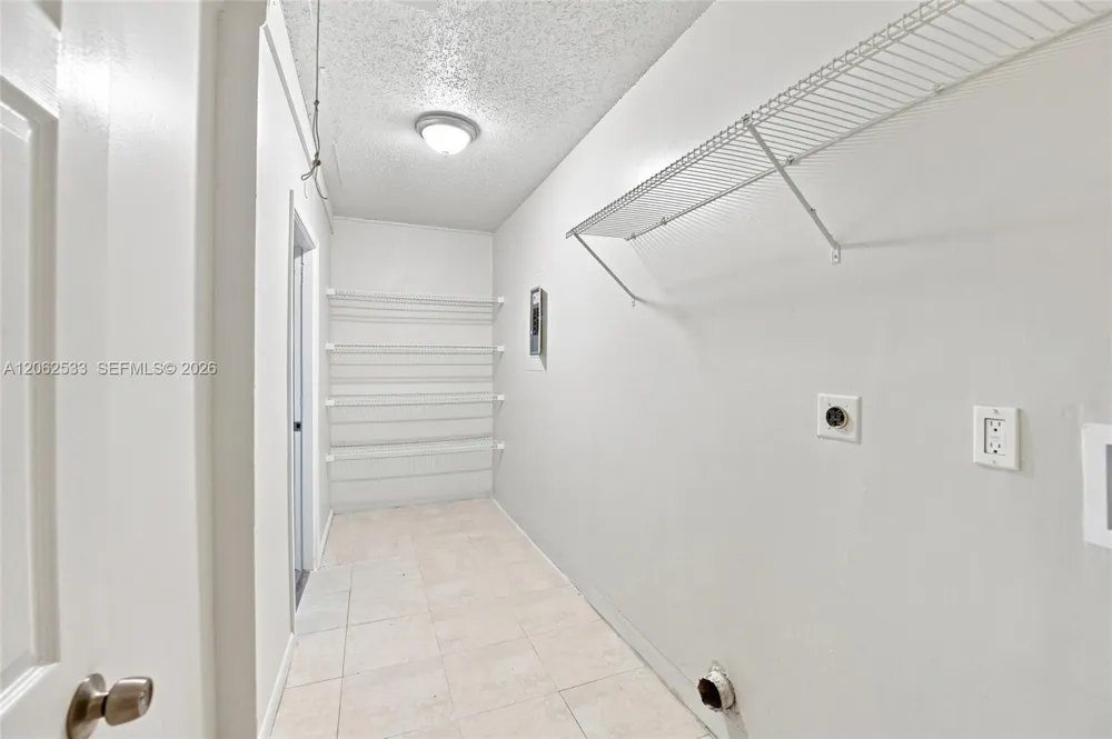 365 NW Curtis St Port St. Lucie, FL 34983