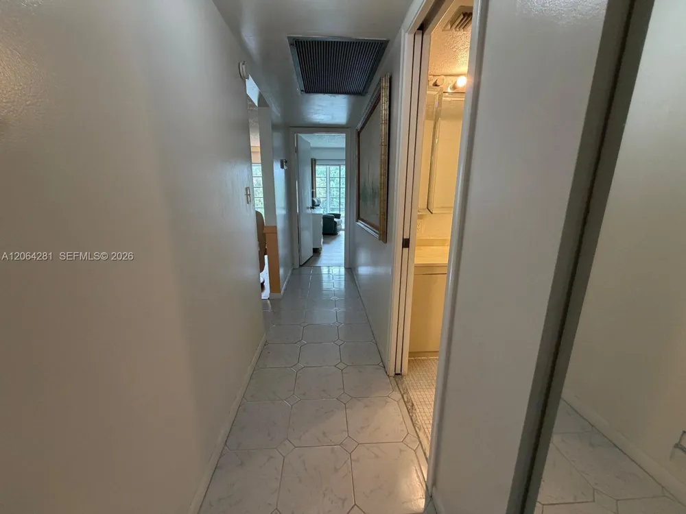 2504 Antigua Ter #H3 Coconut Creek, FL 33066