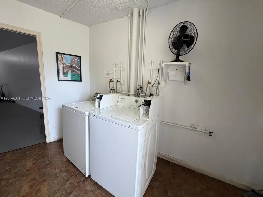 2504 Antigua Ter #H3 Coconut Creek, FL 33066