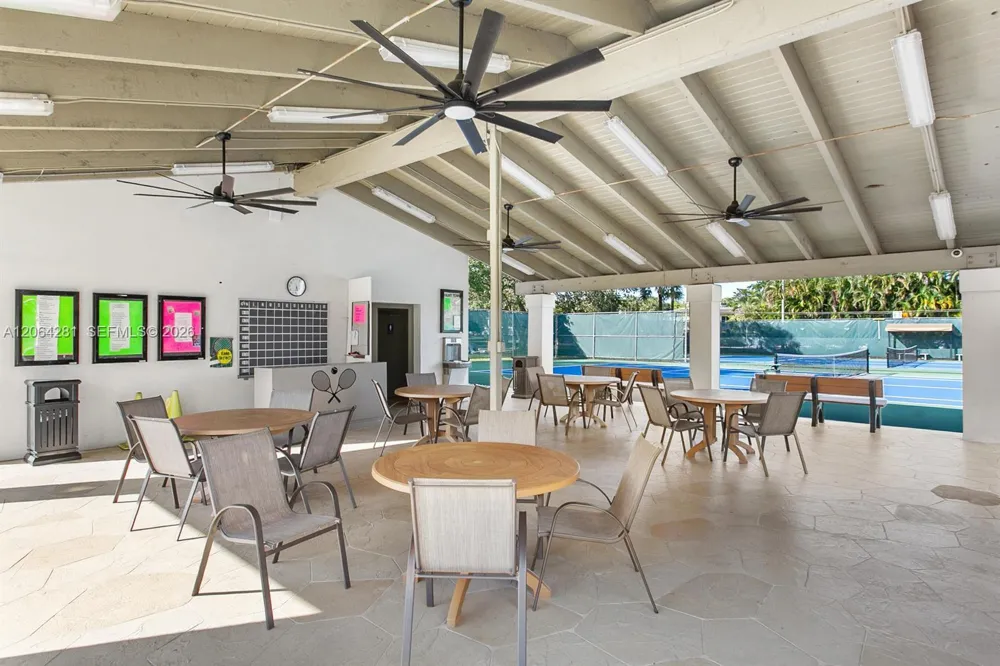2504 Antigua Ter #H3 Coconut Creek, FL 33066