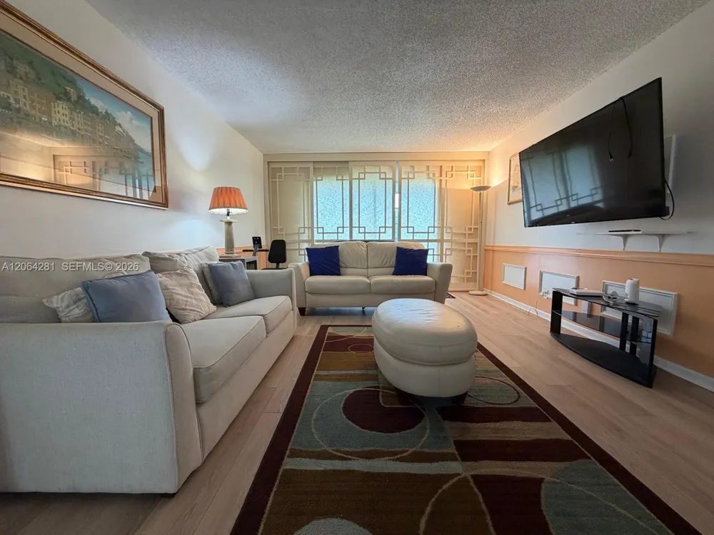 2504 Antigua Ter #H3 Coconut Creek, FL 33066