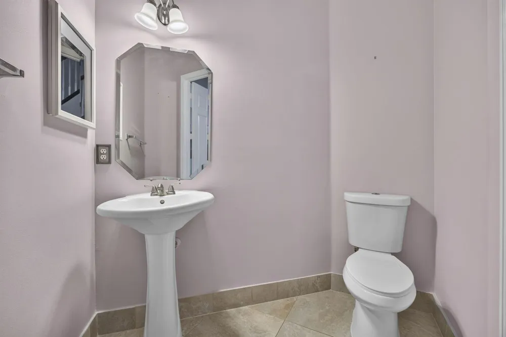 742 Cresta Circle West Palm Beach, FL 33413