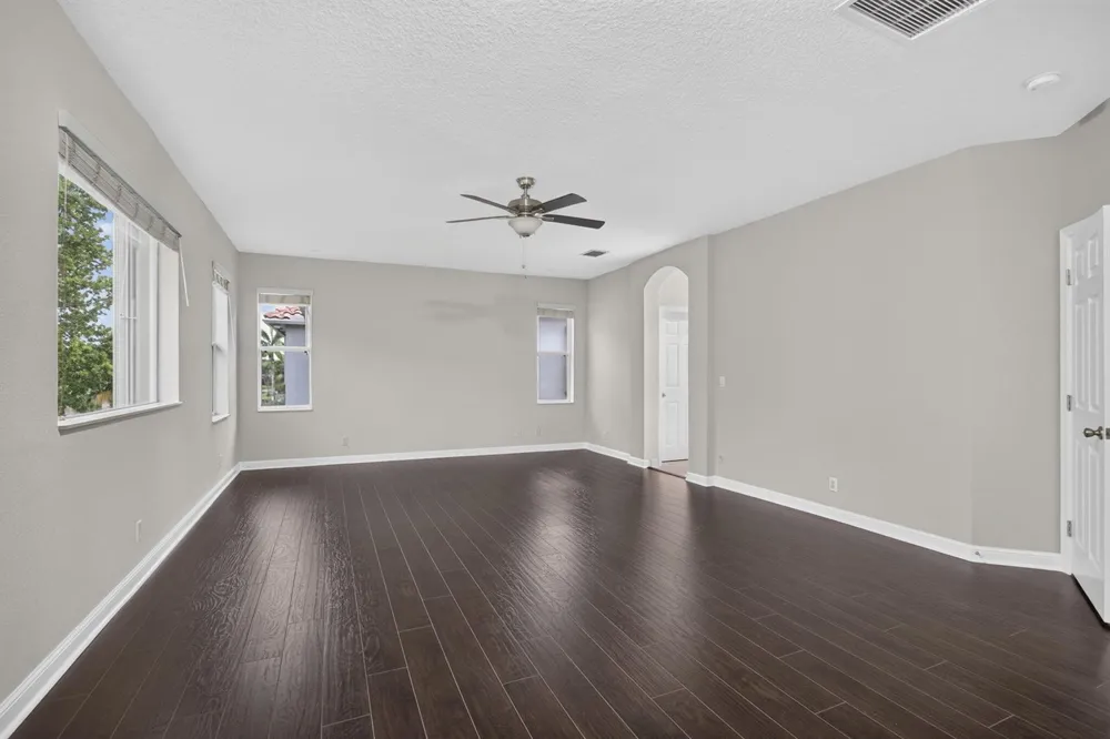 742 Cresta Circle West Palm Beach, FL 33413