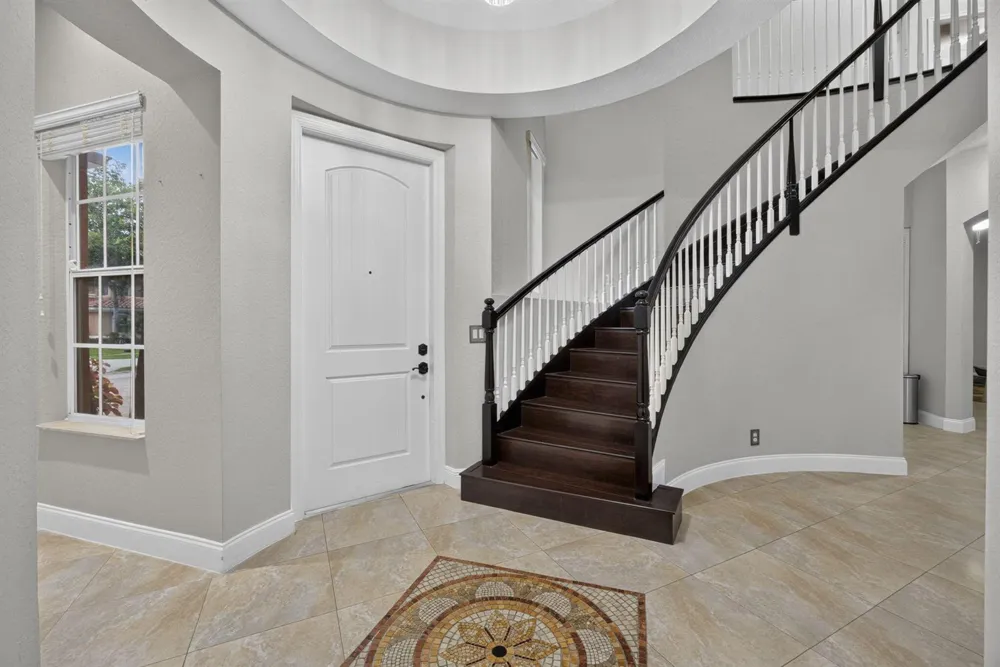 742 Cresta Circle West Palm Beach, FL 33413