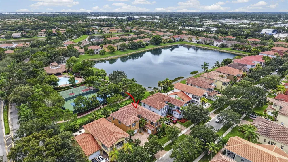 742 Cresta Circle West Palm Beach, FL 33413