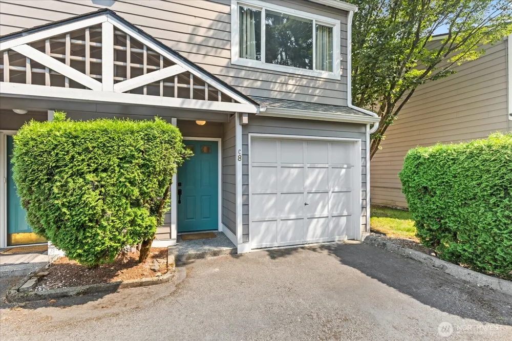 826 Pike Street NE #C8 Auburn, WA 98002
