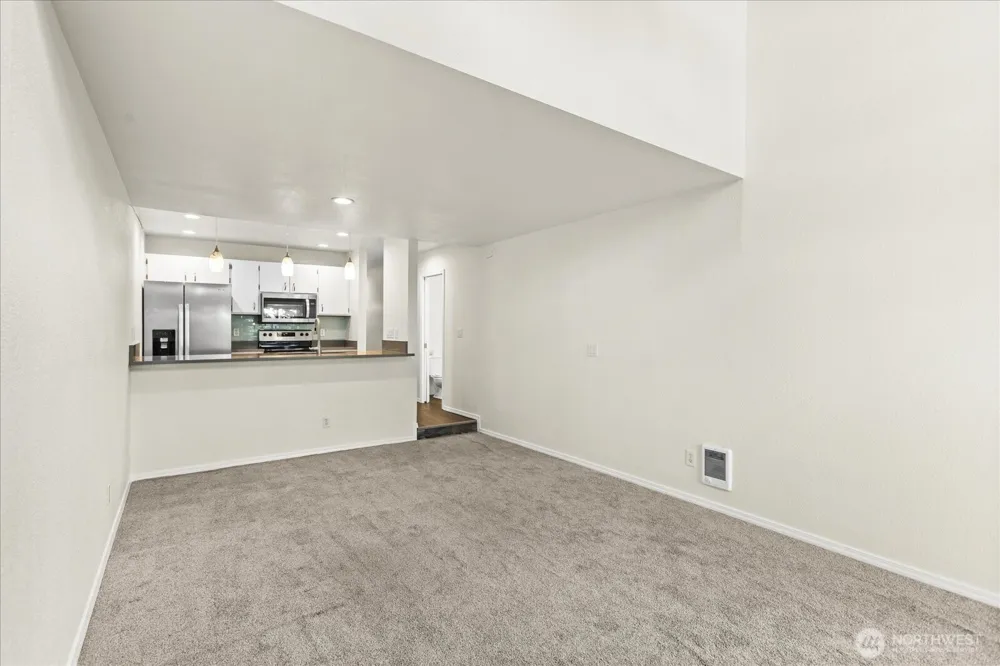 826 Pike Street NE #C8 Auburn, WA 98002
