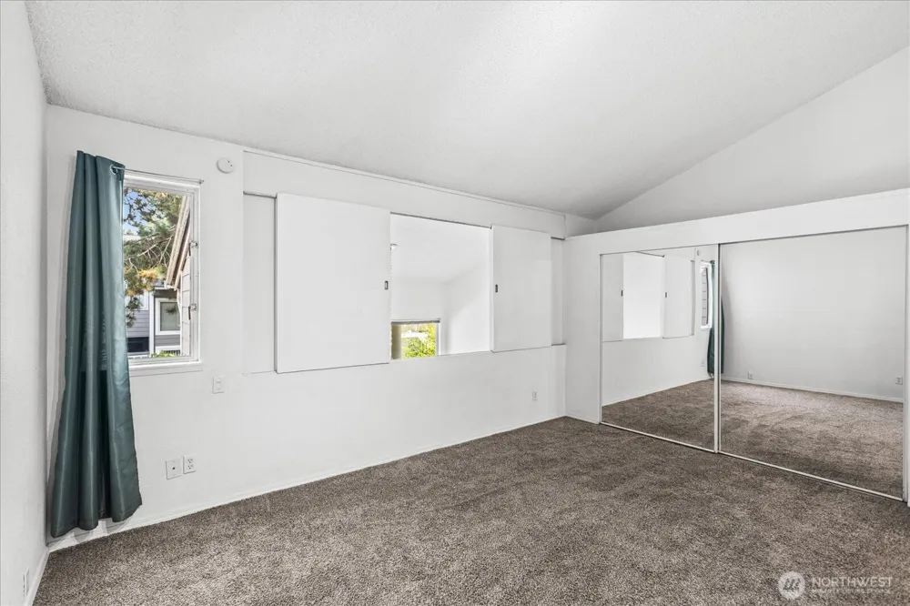 826 Pike Street NE #C8 Auburn, WA 98002