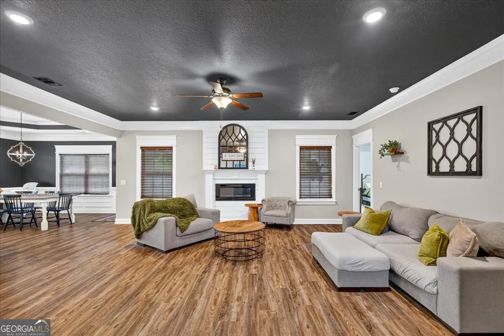 200 Baker Field LN SE Ludowici, GA 31316