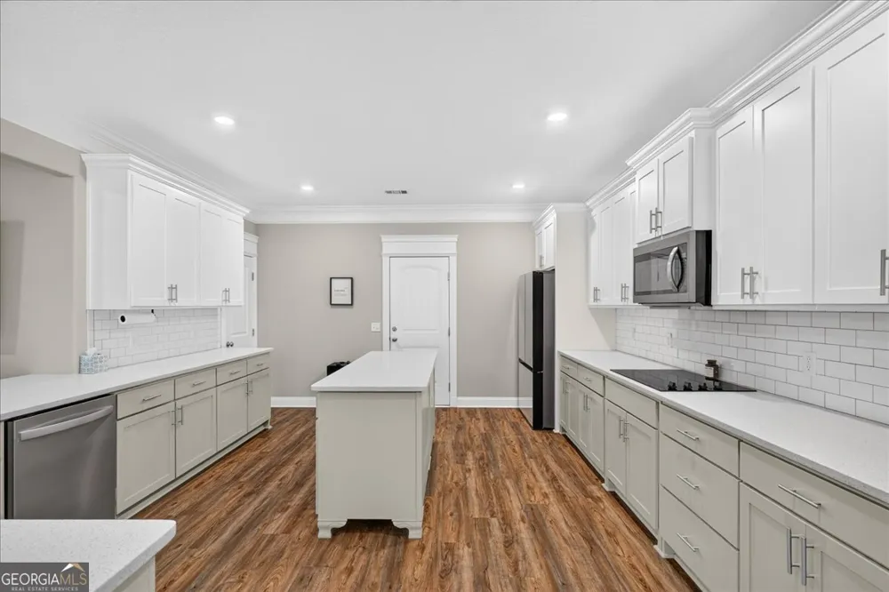 200 Baker Field LN SE Ludowici, GA 31316