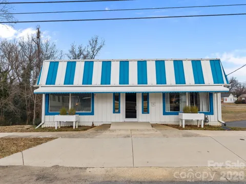 1108 S Salisbury Avenue