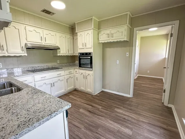 120 W Deport Street Detroit, TX 75436