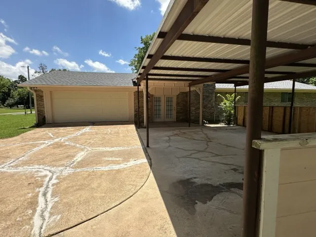 120 W Deport Street Detroit, TX 75436