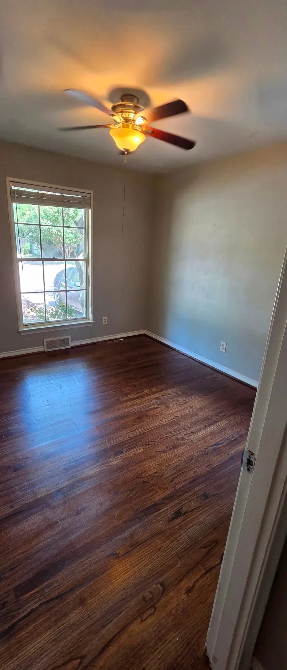 7303 Bucknell Drive Dallas, TX 75214