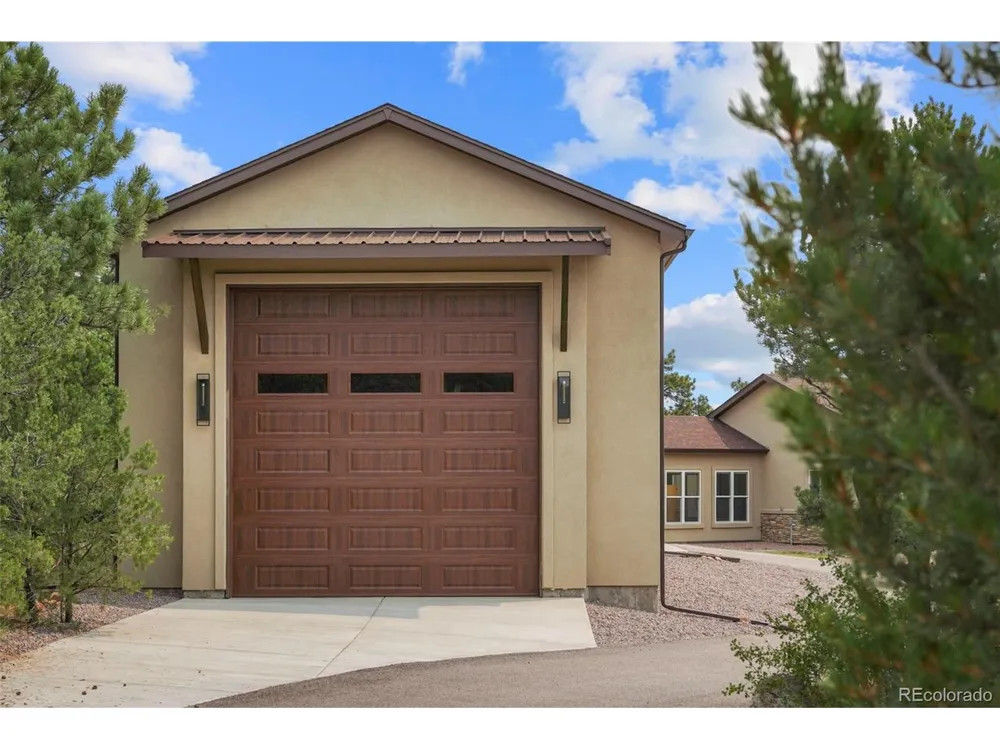 15905 Cala Rojo Drive Colorado Springs, CO 80926