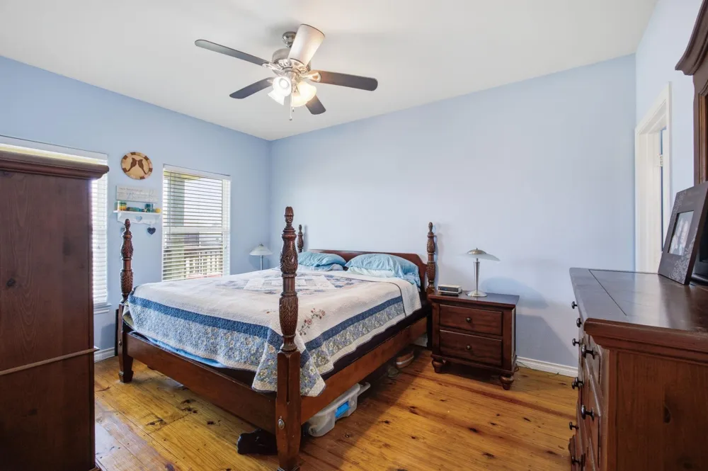 2426 Sand Bar Lane Crystal Beach, TX 77650