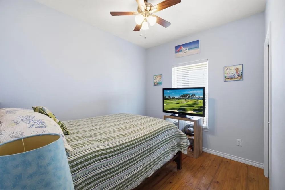 2426 Sand Bar Lane Crystal Beach, TX 77650