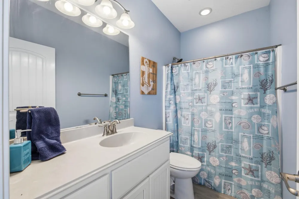 2426 Sand Bar Lane Crystal Beach, TX 77650