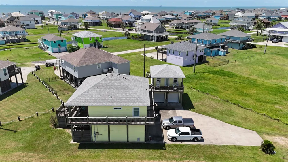 2426 Sand Bar Lane Crystal Beach, TX 77650