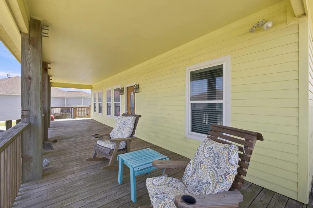 2426 Sand Bar Lane Crystal Beach, TX 77650