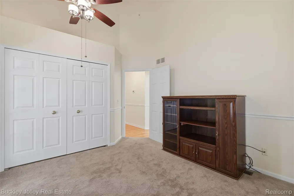 4784 New Haven Drive Genoa Township, MI 48843