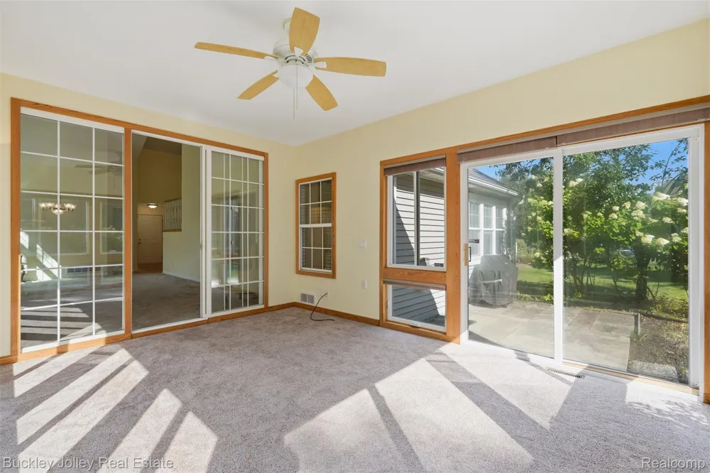 4784 New Haven Drive Genoa Township, MI 48843