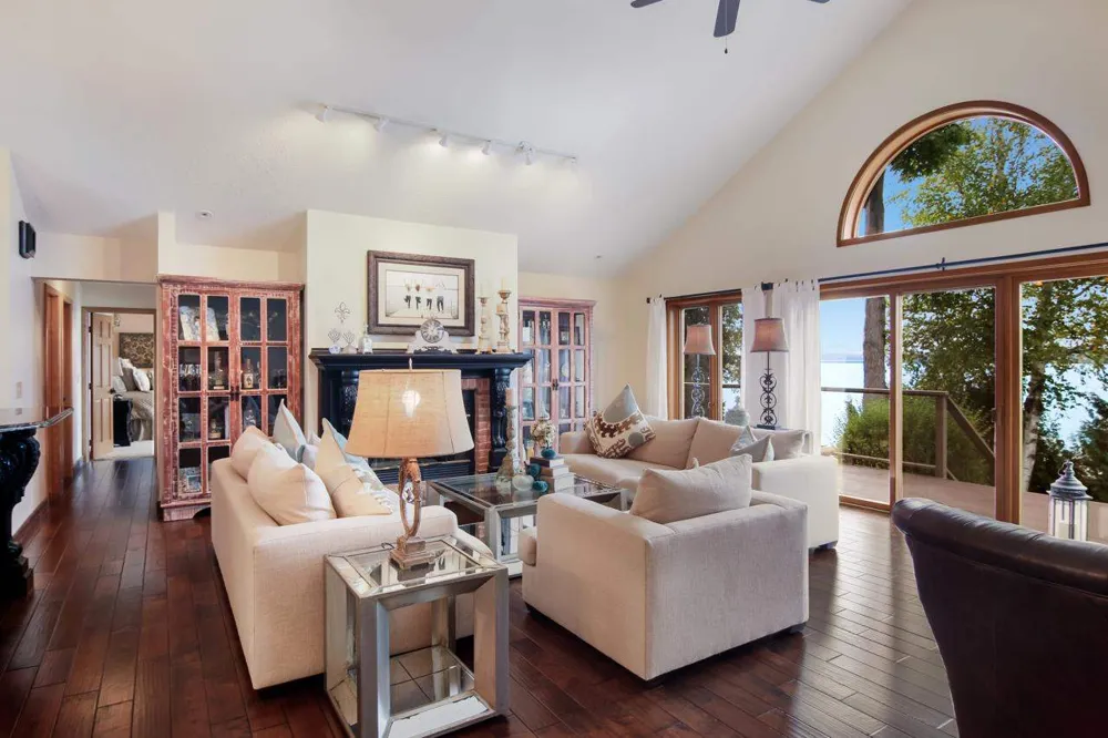 4595 NE Torch Lake Drive Torch Lake Township, MI 49622