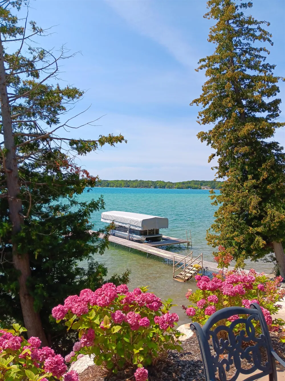 4595 NE Torch Lake Drive Torch Lake Township, MI 49622