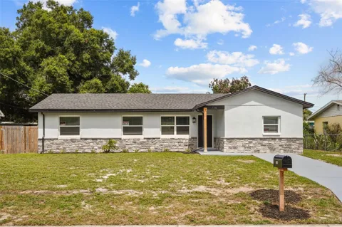 116 HARBOR DRIVE