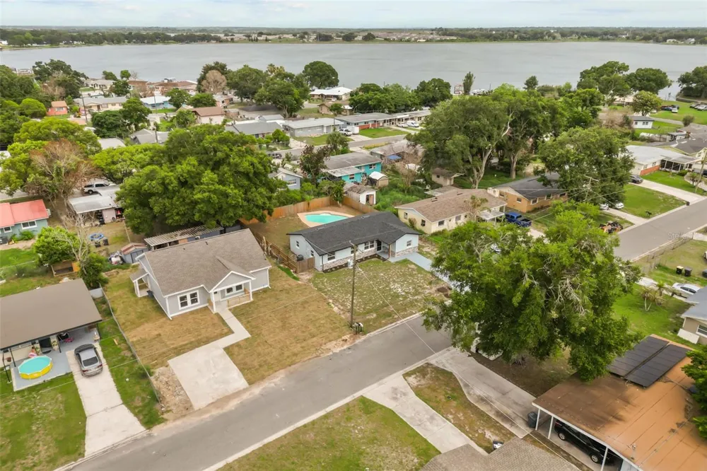 116 HARBOR DRIVE Winter Haven, FL 33881