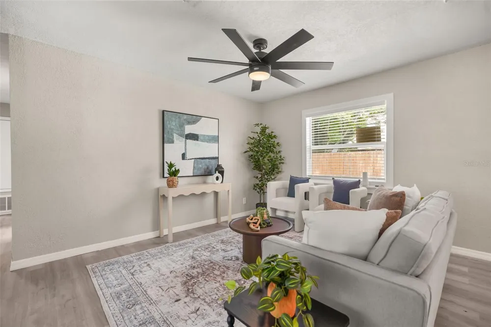 116 HARBOR DRIVE Winter Haven, FL 33881