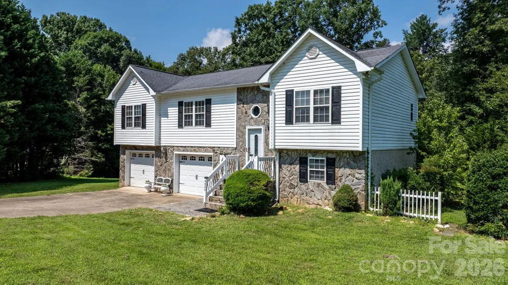 4400 Willowood Drive Morganton, NC 28655