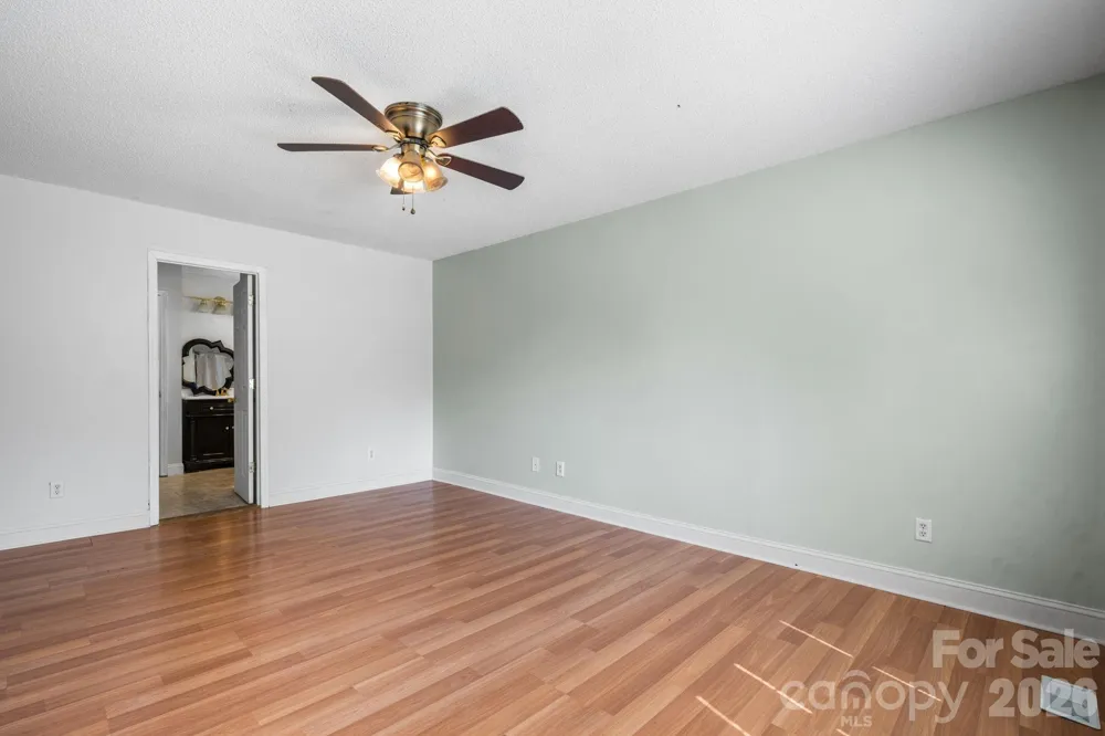 4400 Willowood Drive Morganton, NC 28655