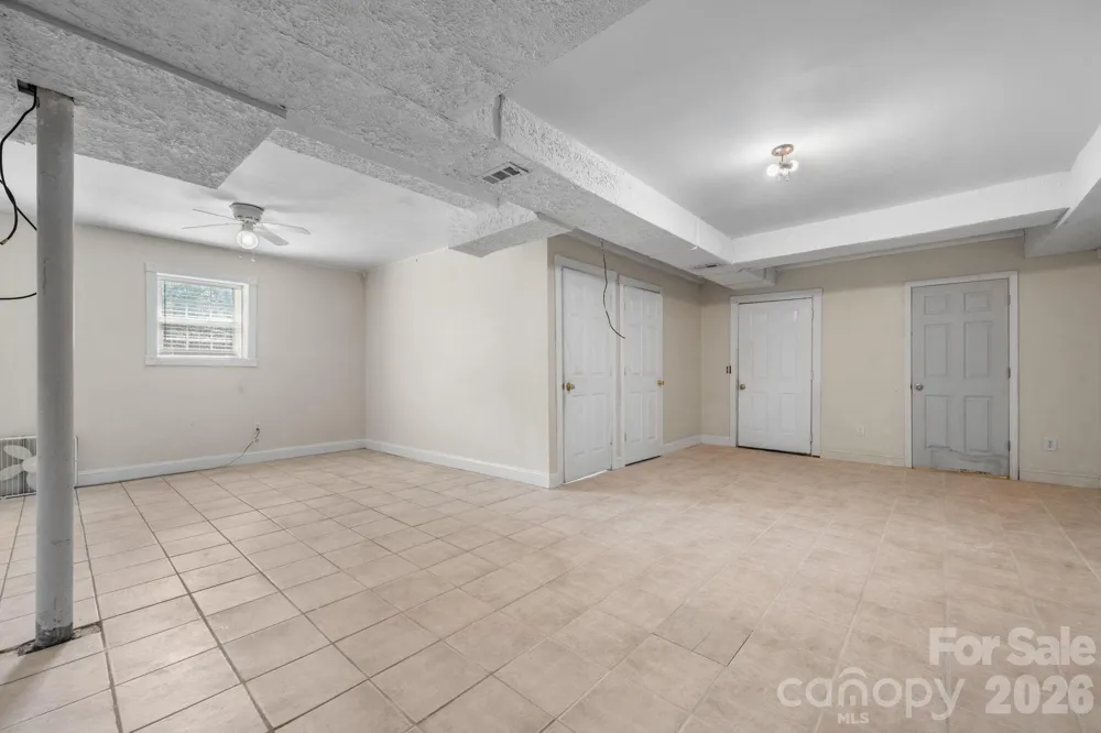4400 Willowood Drive Morganton, NC 28655