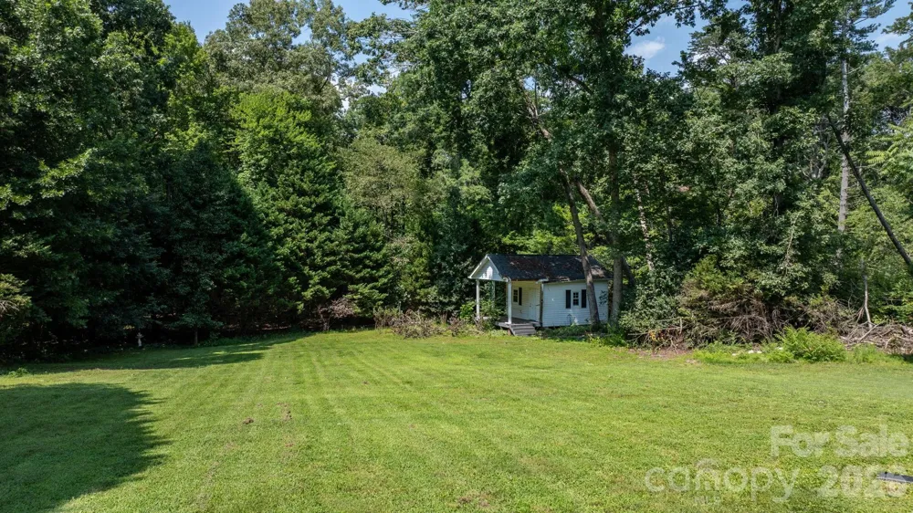 4400 Willowood Drive Morganton, NC 28655