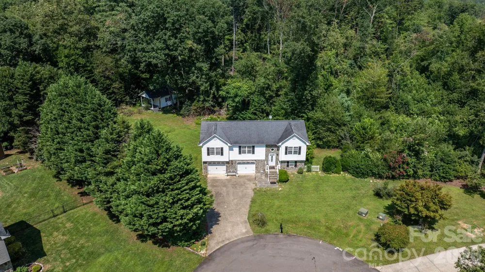 4400 Willowood Drive Morganton, NC 28655
