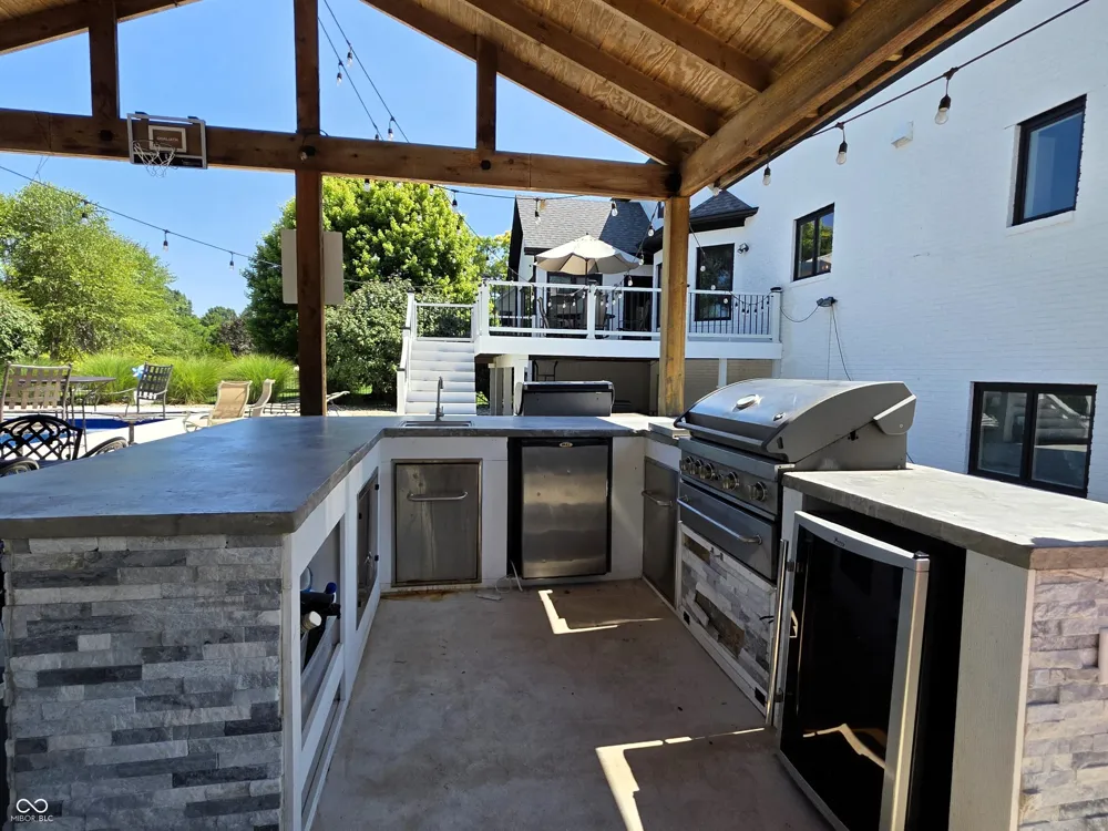 1258 Soaring Eagle Drive Greenwood, IN 46143