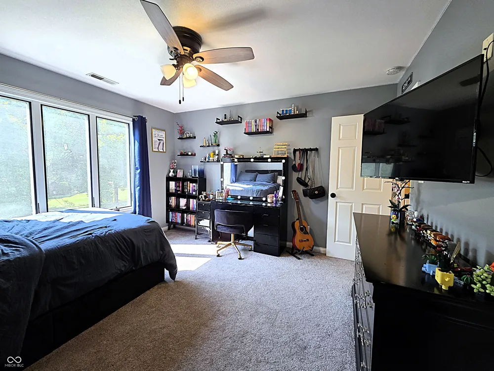 1258 Soaring Eagle Drive Greenwood, IN 46143
