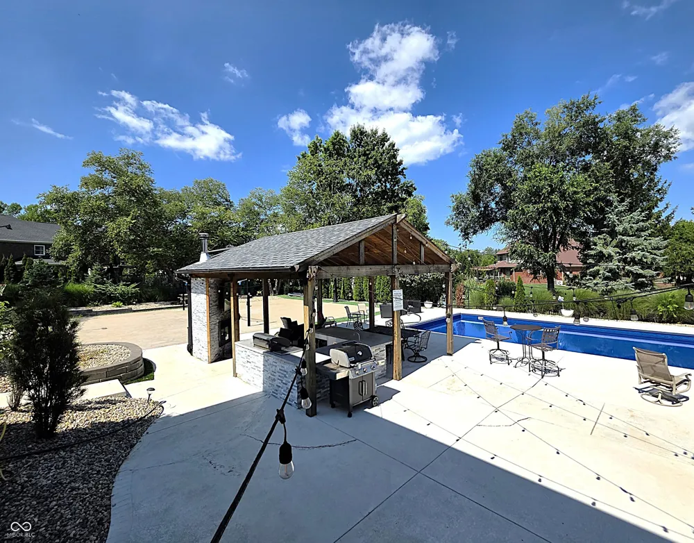 1258 Soaring Eagle Drive Greenwood, IN 46143