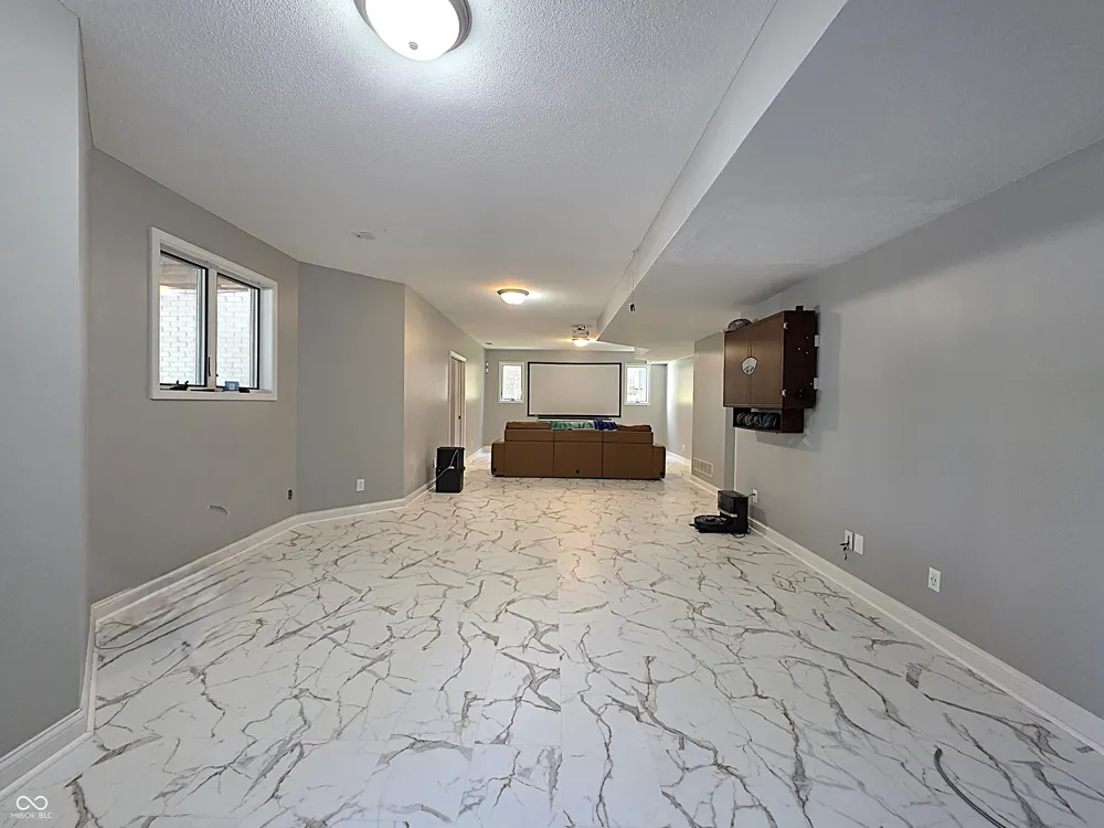1258 Soaring Eagle Drive Greenwood, IN 46143