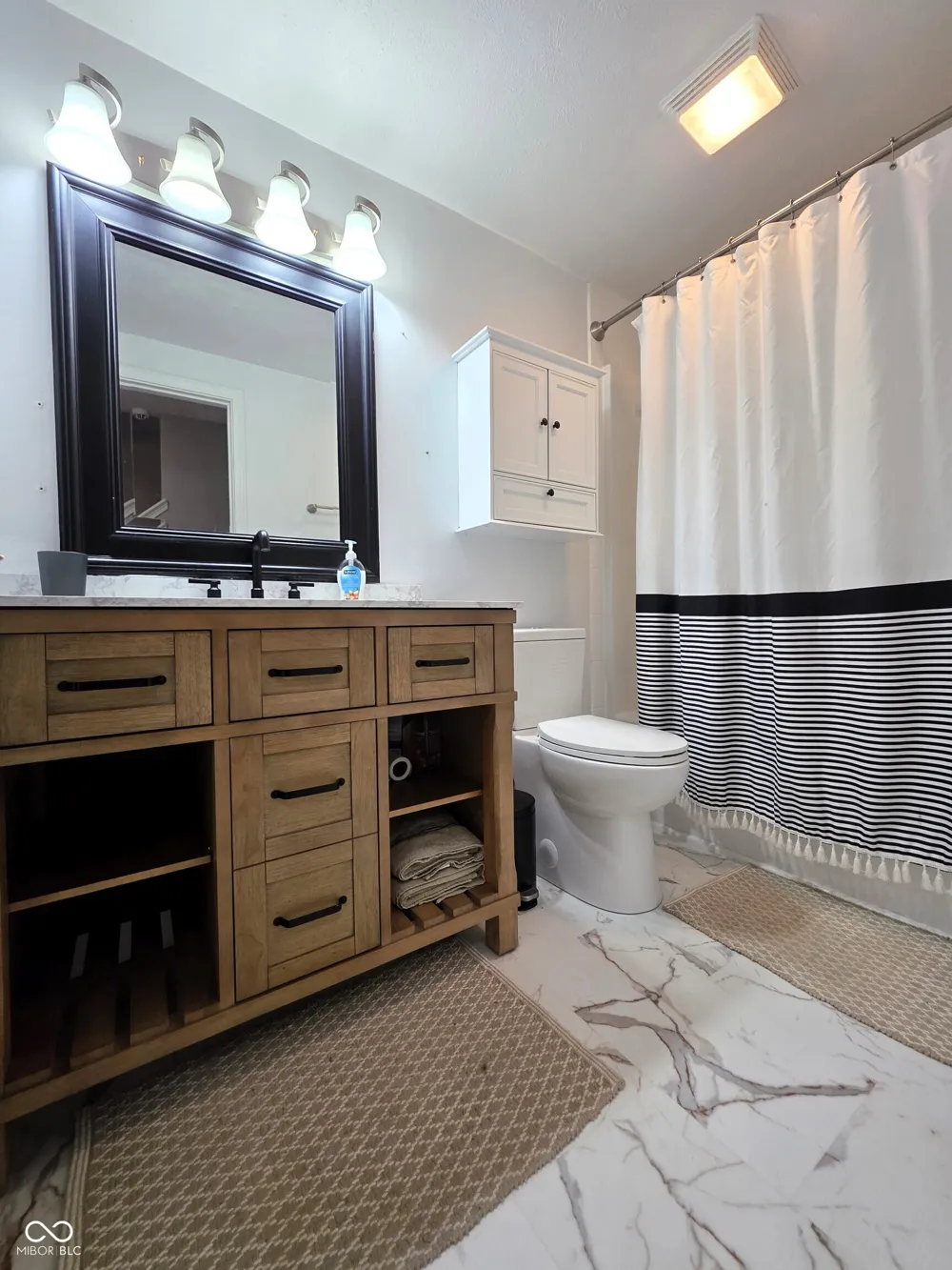 1258 Soaring Eagle Drive Greenwood, IN 46143