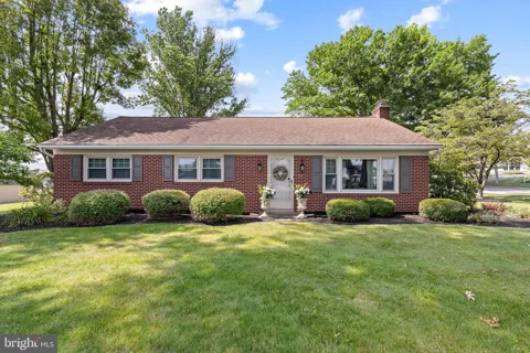17 E PENN GRANT ROAD