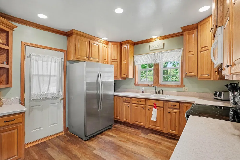 265 E 4th Street Constantine, MI 49042