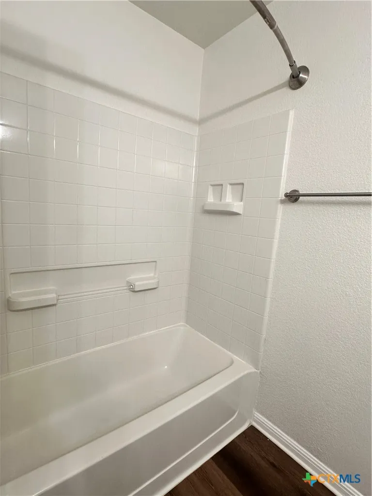 129 Rush Haven #E043 San Marcos, TX 78666