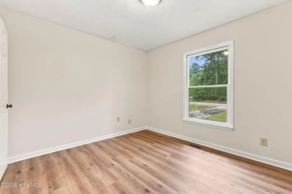 924 E Winds Lane Fayetteville, NC 28311