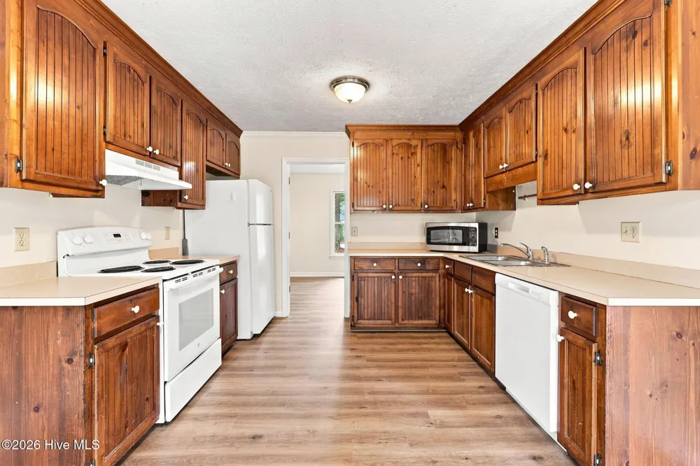 924 E Winds Lane Fayetteville, NC 28311