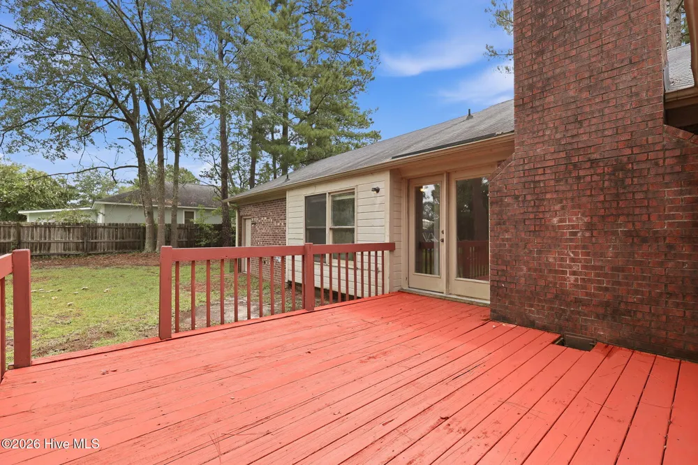 924 E Winds Lane Fayetteville, NC 28311