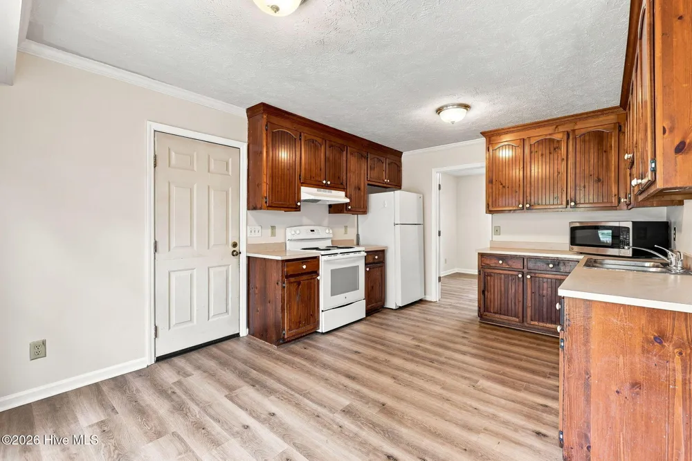 924 E Winds Lane Fayetteville, NC 28311